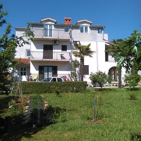 Attraktiver Standort Apartment Medulin